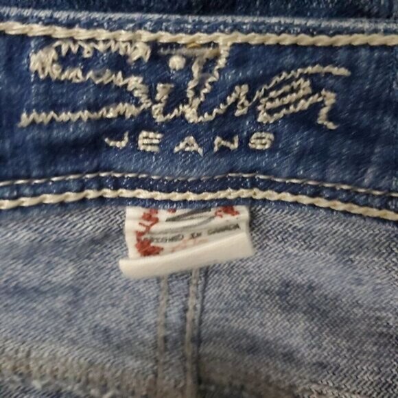 Silver Audrey Distressed Raw Hem Jeans 31 - Picture 12 of 15